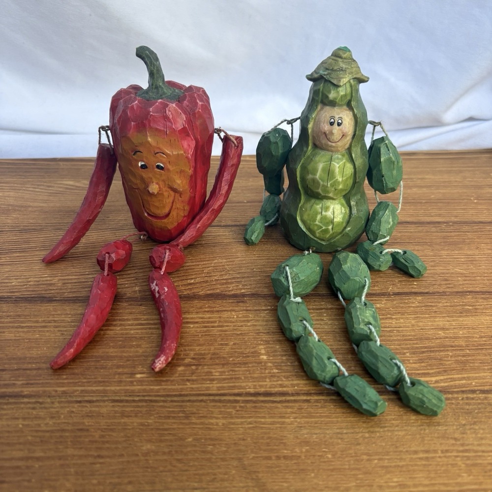 Anthropomorphic Vegetable Shelf Sitter Figurines Set of 2 Articulated
